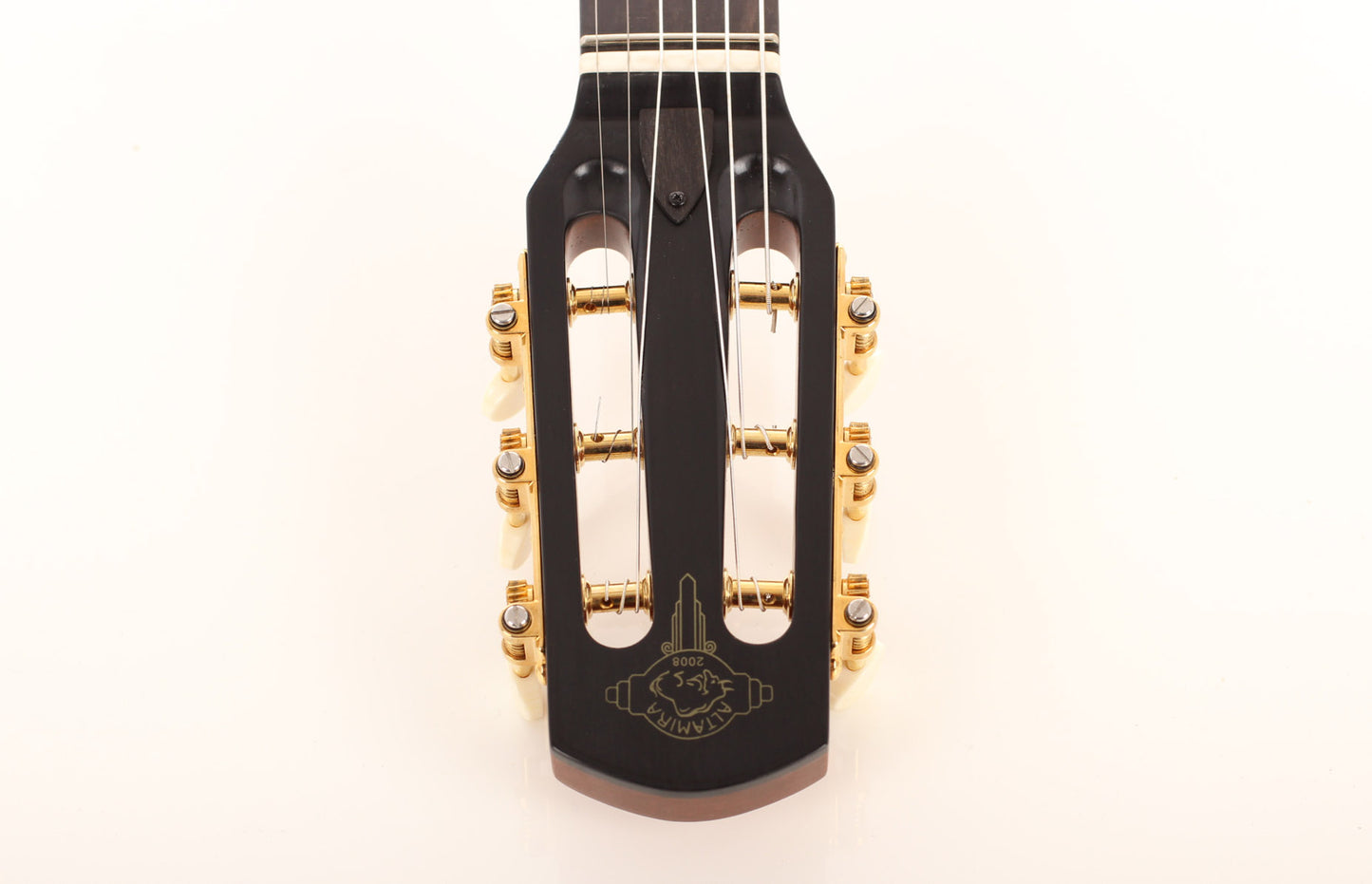 Altamira - M01F Antique