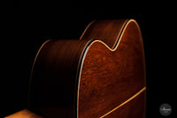 Mijail Kharash - 2020 64cm