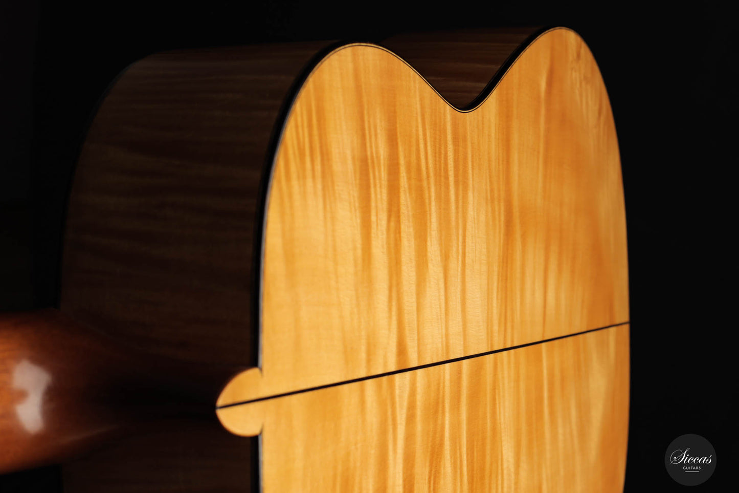 Daryl Perry - 2022 Spruce/Maple No. 247 65 cm