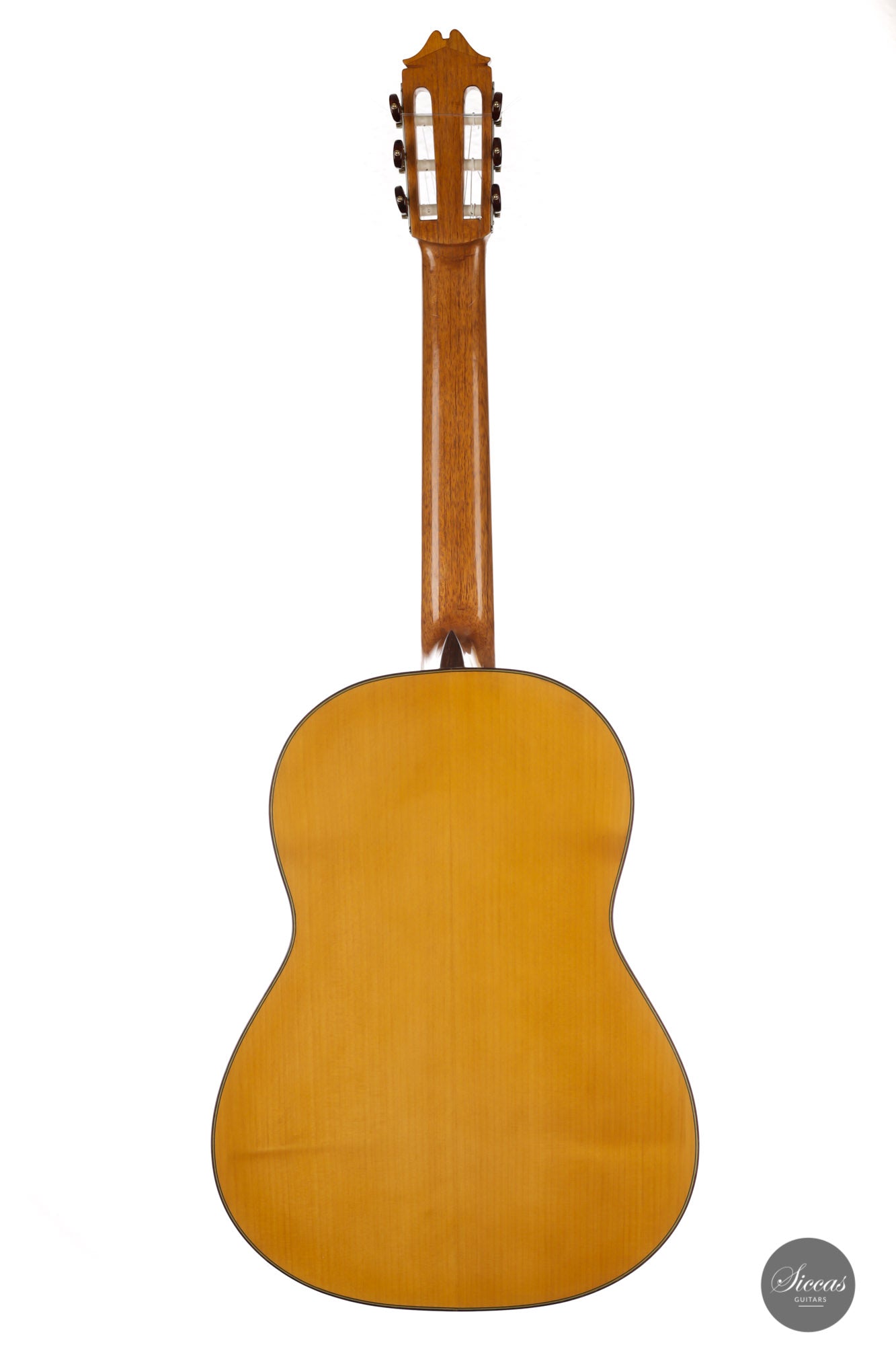 Hernandez y Aguado - 1972