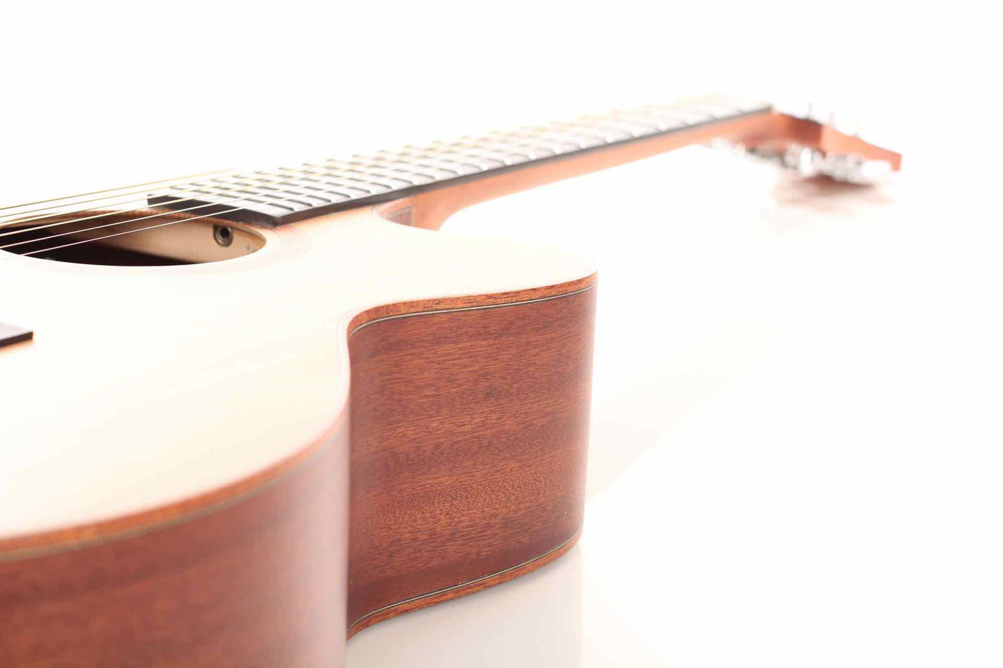 Duke - GA-MC Cut Satin