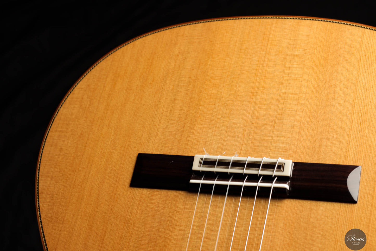 Esteve - Model 12 Cedar