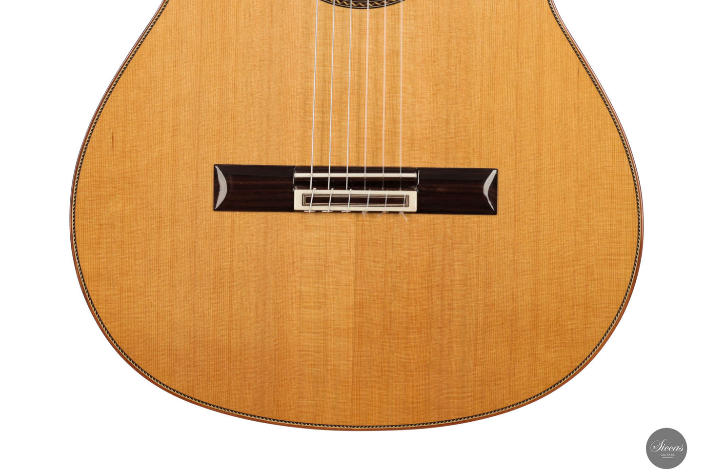Esteve - Model 12 Cedar