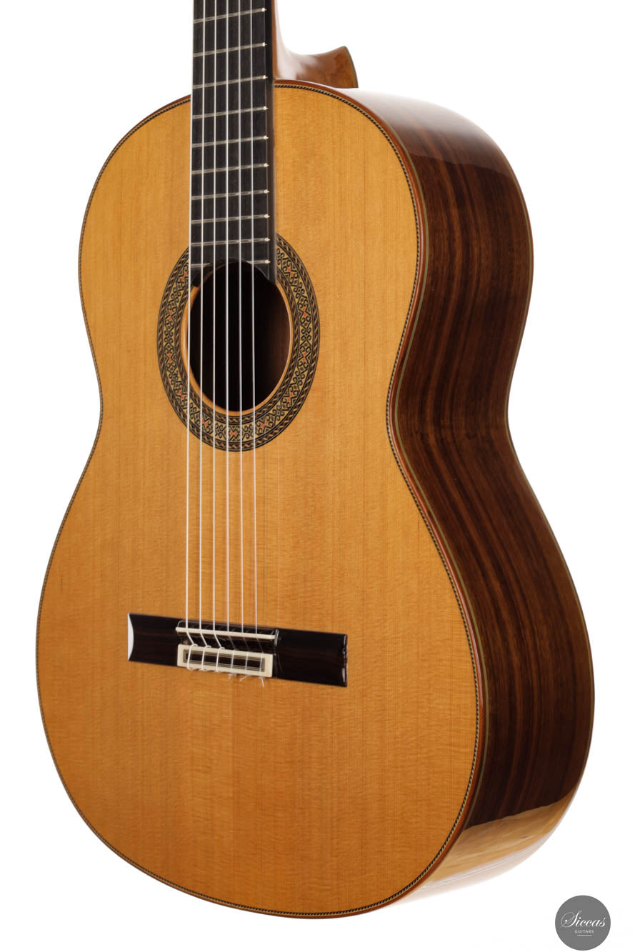 Esteve - Model 12 Cedar