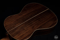 Mijail Kharash - 2021 64 cm