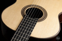 Mijail Kharash - 2022 65 cm Lefthand