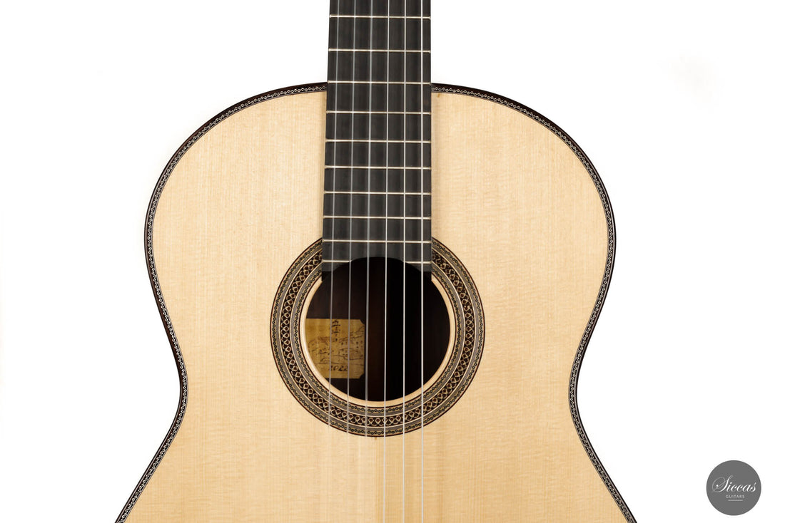 Mijail Kharash - 2022 65 cm Lefthand