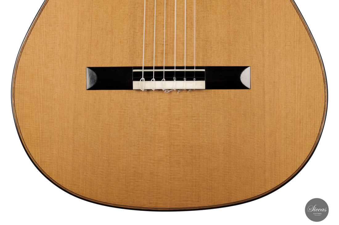 Nils Schebesta - 2021 Zeder/Walnuss