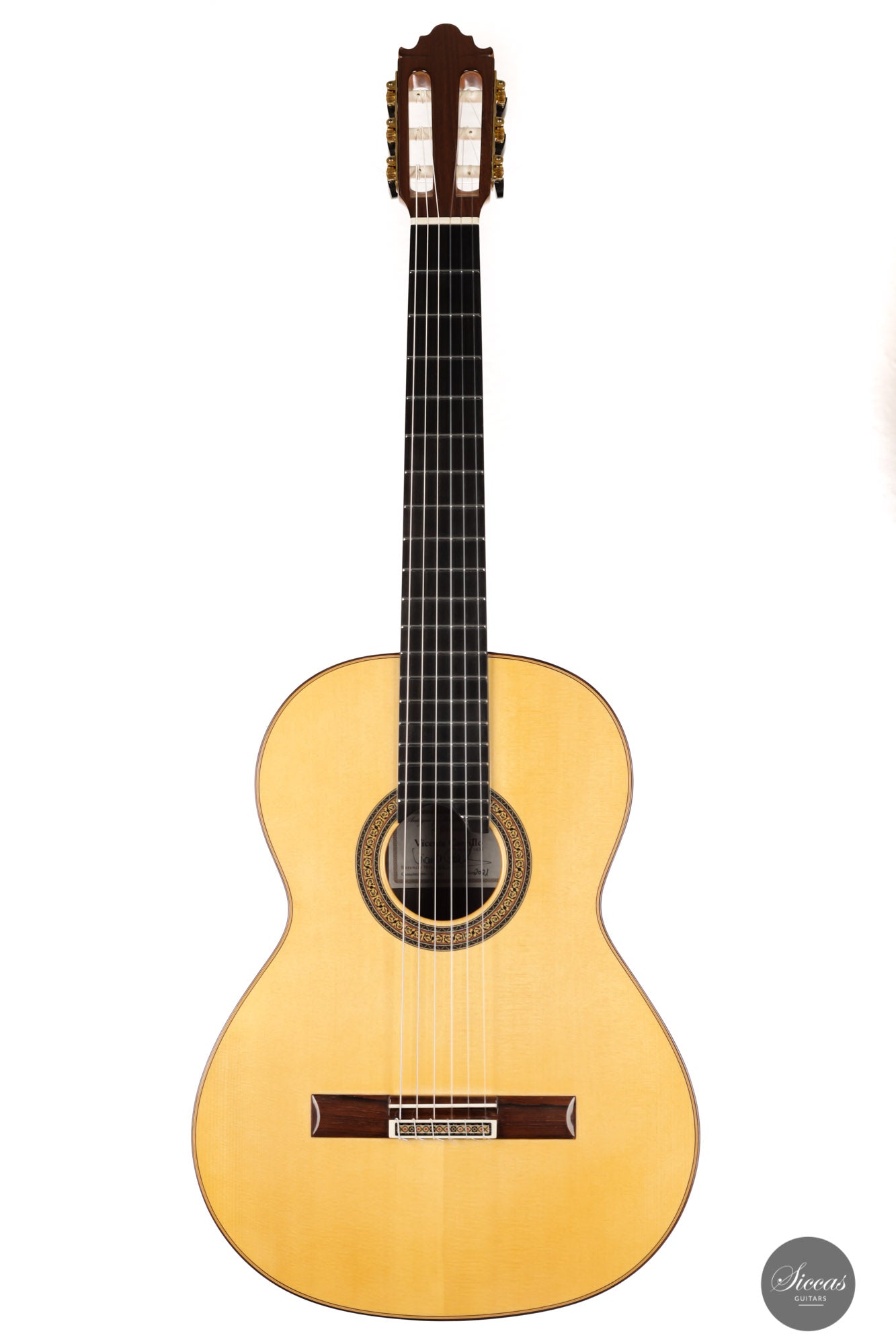 Vicente Carrillo - 2023 Herencia 63 cm