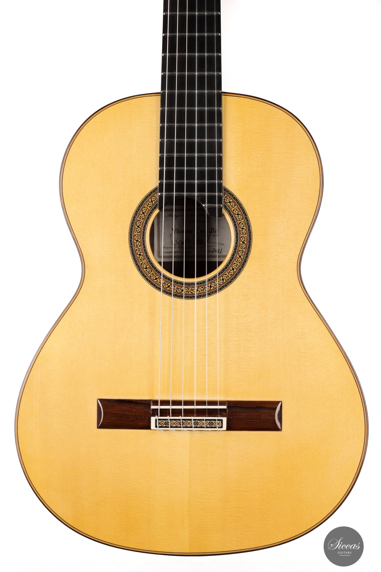 Vicente Carrillo - 2023 Herencia 63 cm