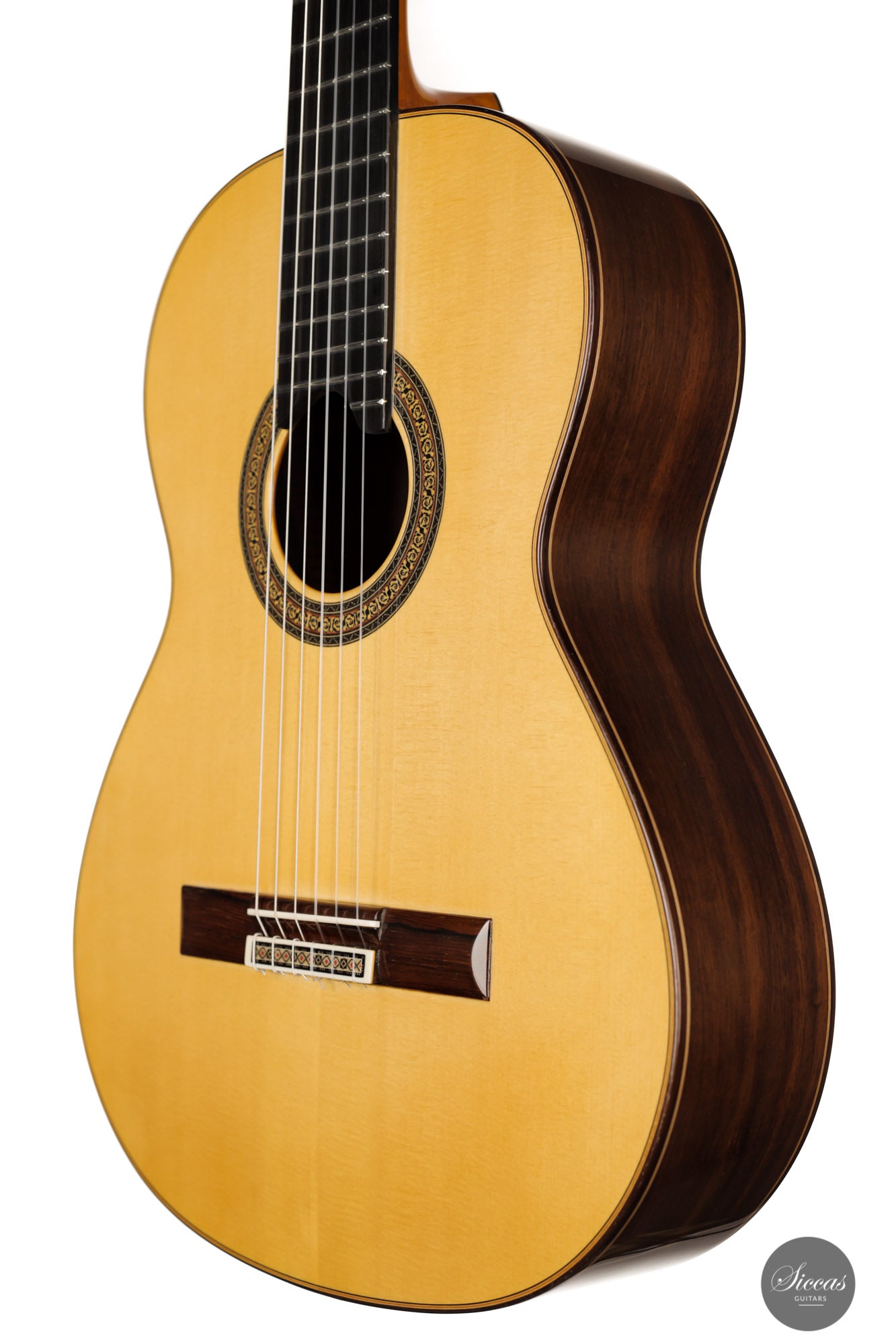 Vicente Carrillo - 2023 Herencia 63 cm