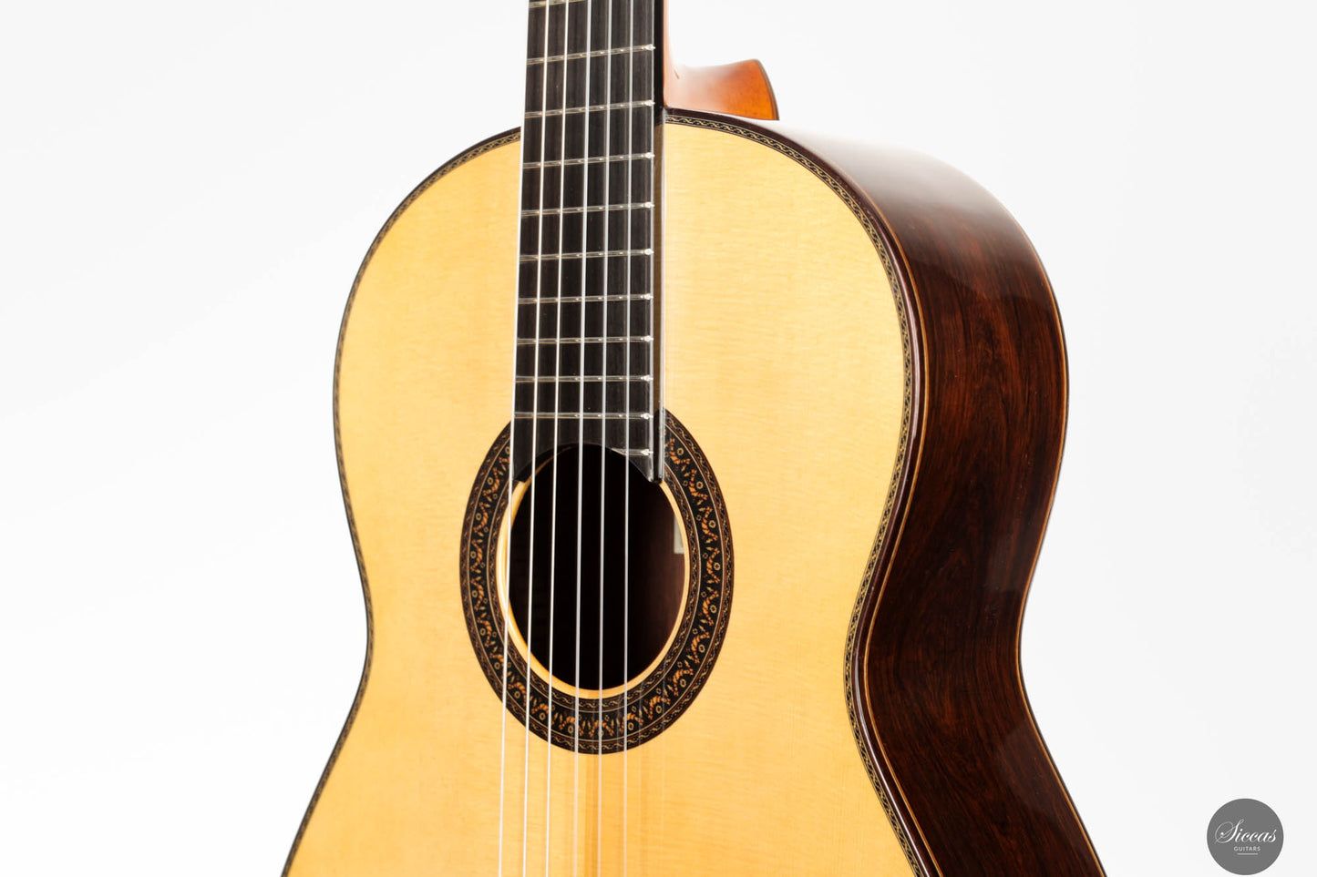 Vicente Carrillo – Gabriela II Spruce/Madagascar 63 cm