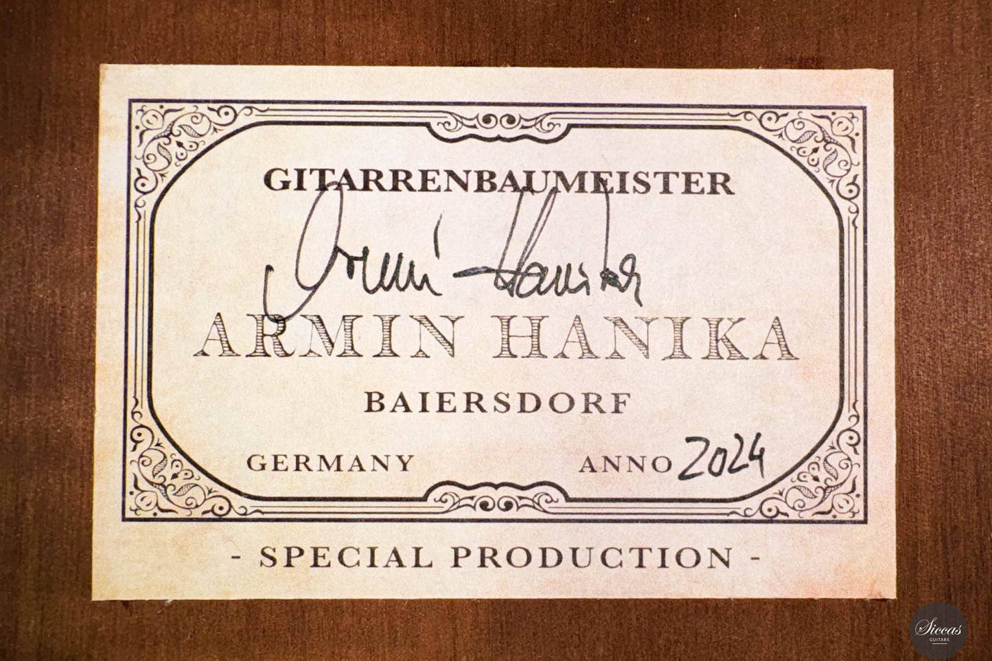 Armin Hanika - New Century Doubletop Custom