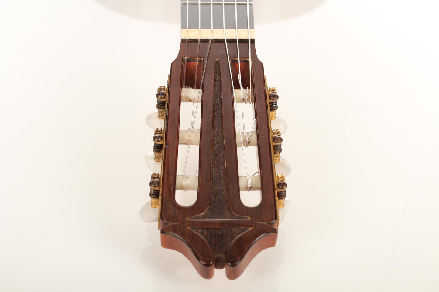 Hernandez y Aguado - 1961