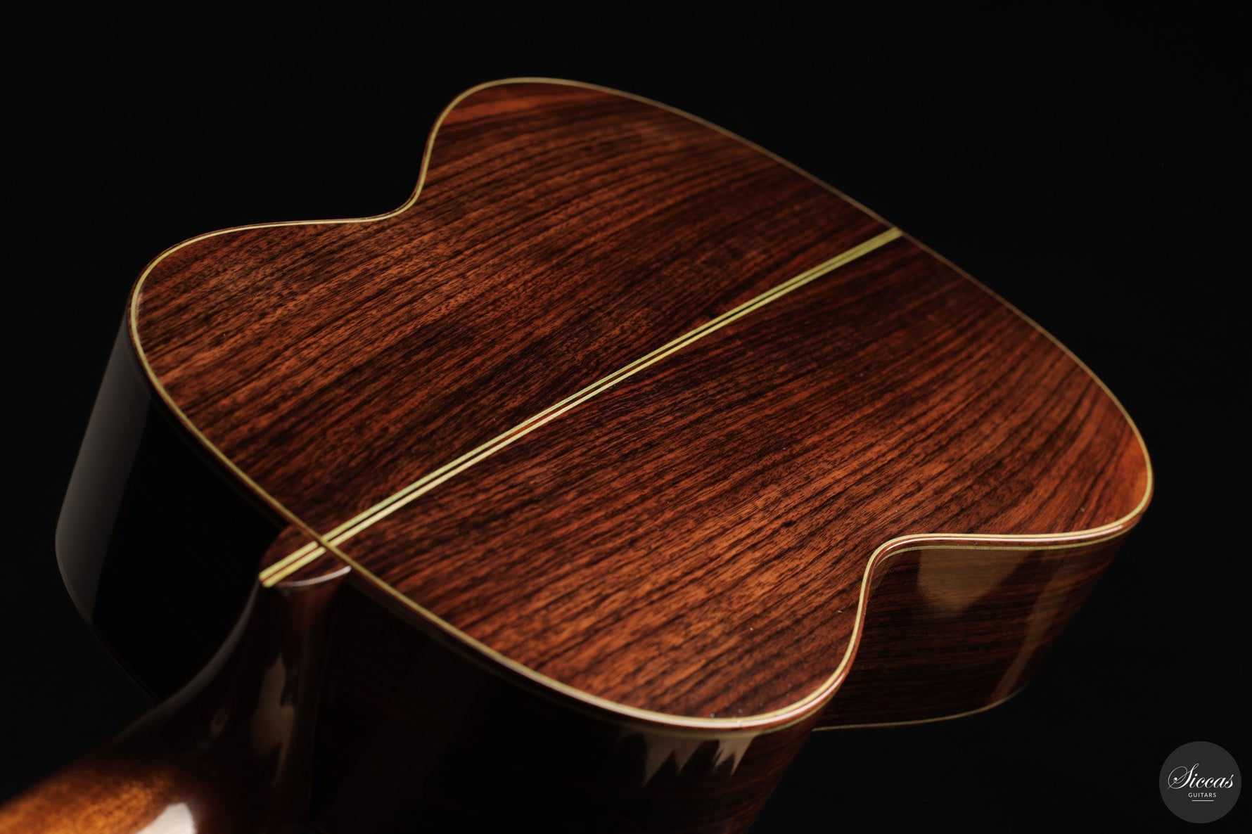 Siccas Luthiers price greater than 3.000 €