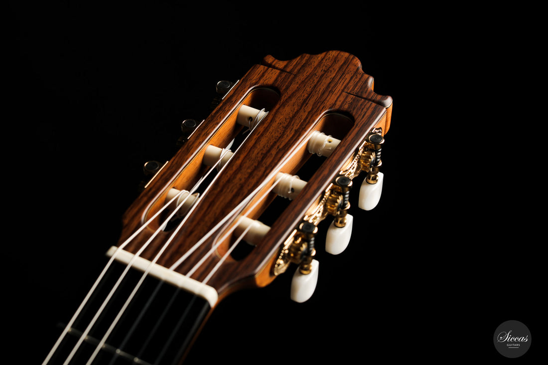 Vicente Carrillo - India Estudio 64 cm
