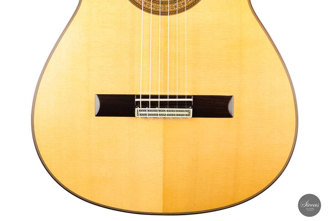 Vicente Carrillo - India Estudio 64 cm
