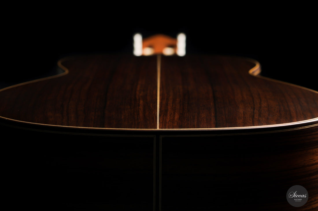 Vicente Carrillo - India Estudio Zeder 64 cm