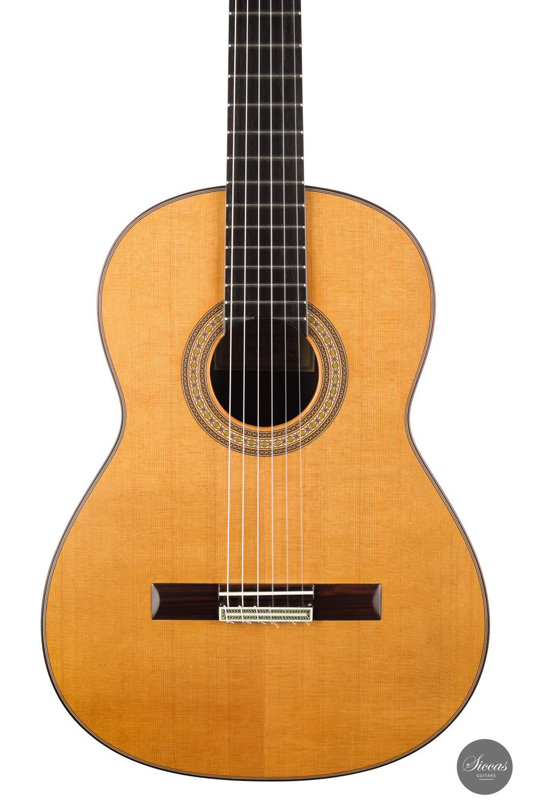 Vicente Carrillo - India Estudio Zeder 64 cm