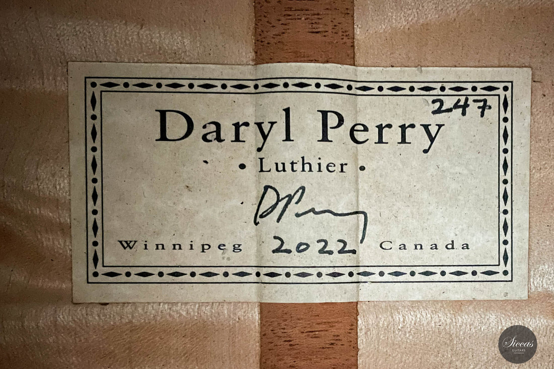 Daryl Perry - 2022 Spruce/Maple No. 247 65 cm