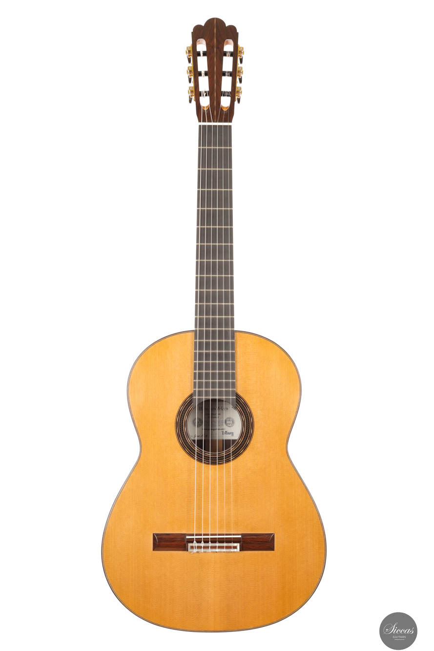 Hans Van Velzen - 1917 Garcia Cedar - 64 cm