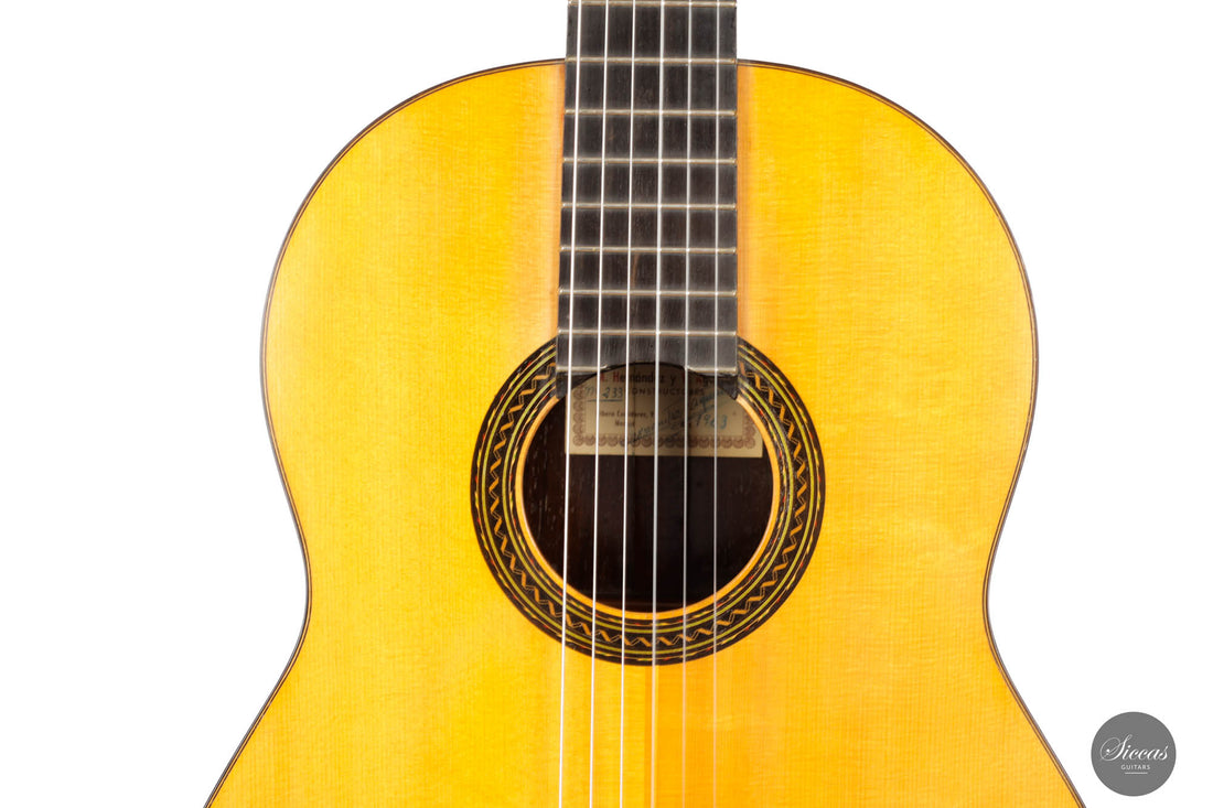 Hernandez y Aguado - 1963 No.233