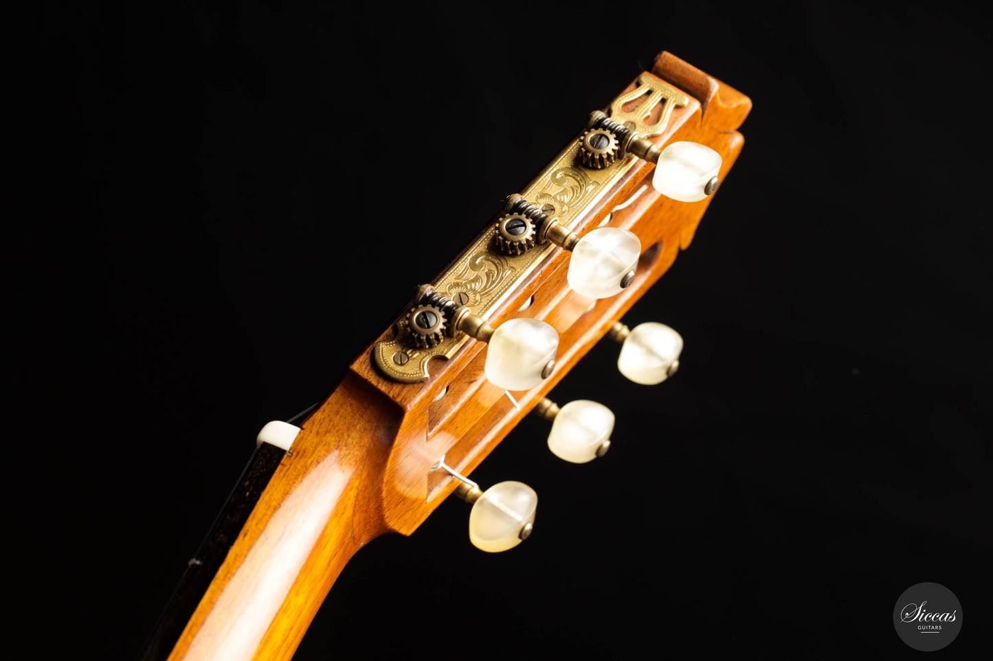 Hernandez y Aguado - 1963 No.233