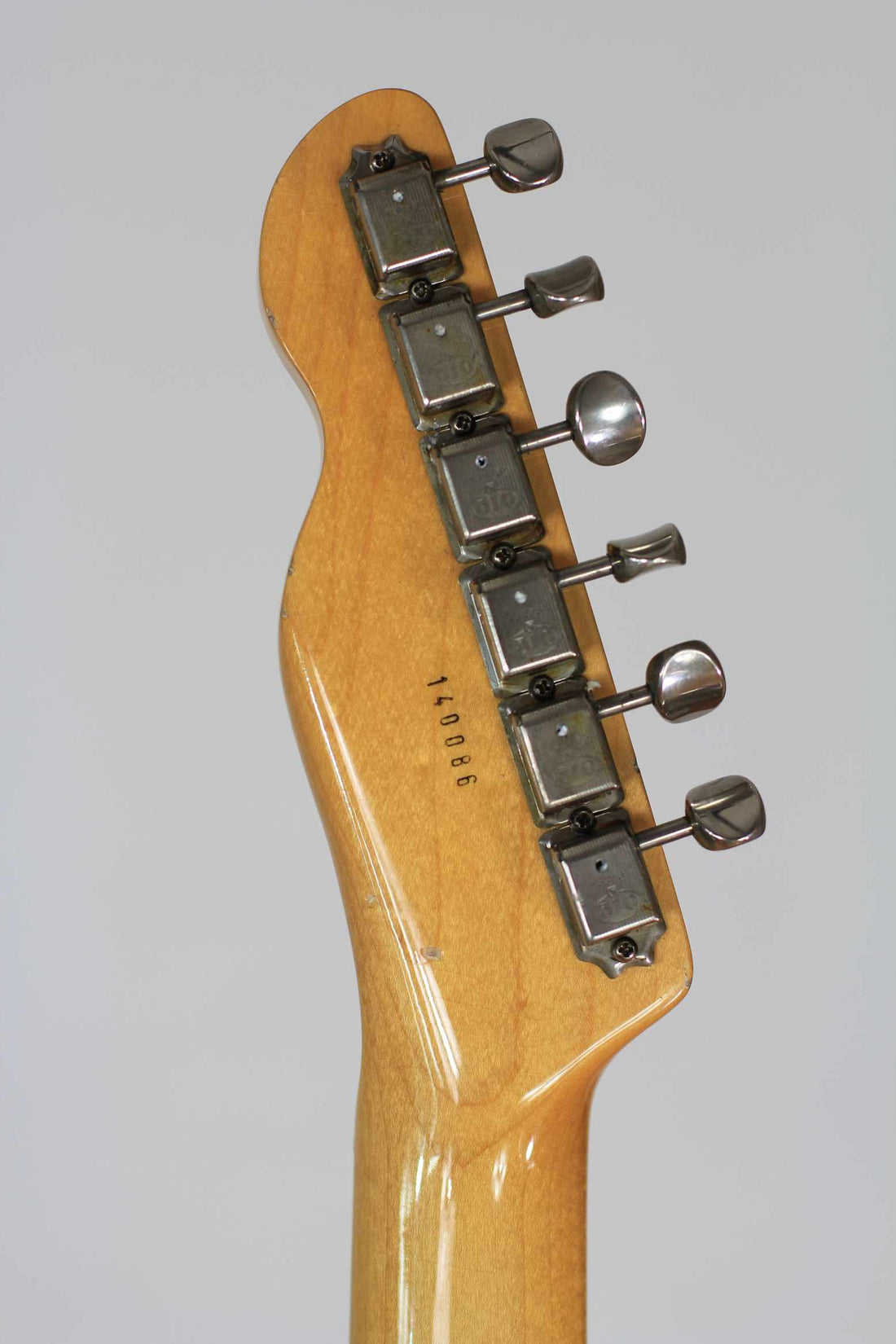 Maybach Teleman T54 Butterscotch Blackguard Aged