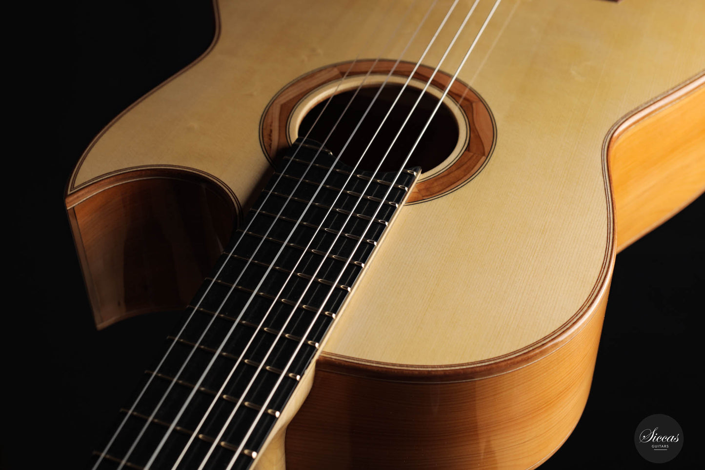 Martin Bretscher – 2022 Flow Cut Eibe