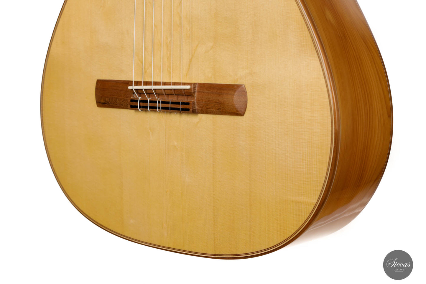 Martin Bretscher – 2022 Flow Cut Eibe