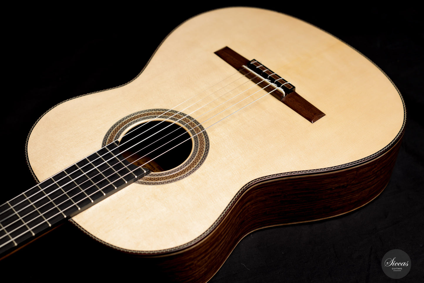 Mijail Kharash - 2021 64 cm