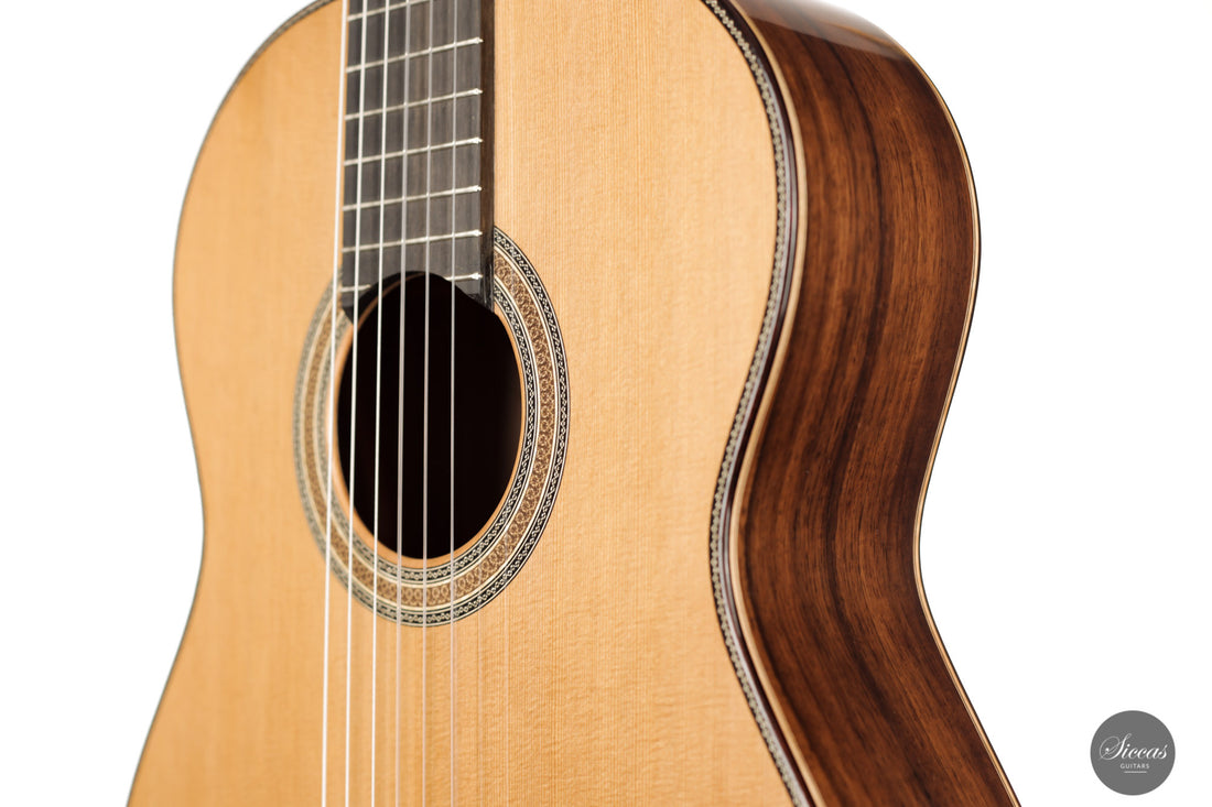 Mijail Kharash - 2021 64 cm