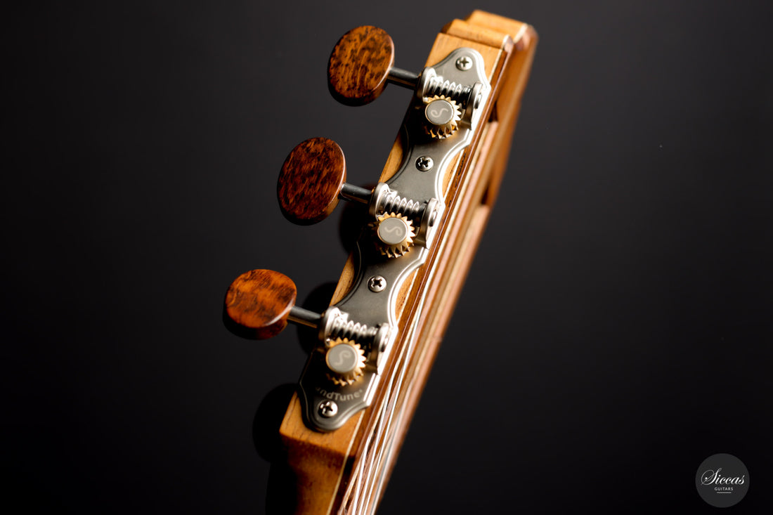 Mijail Kharash - 2021 64cm