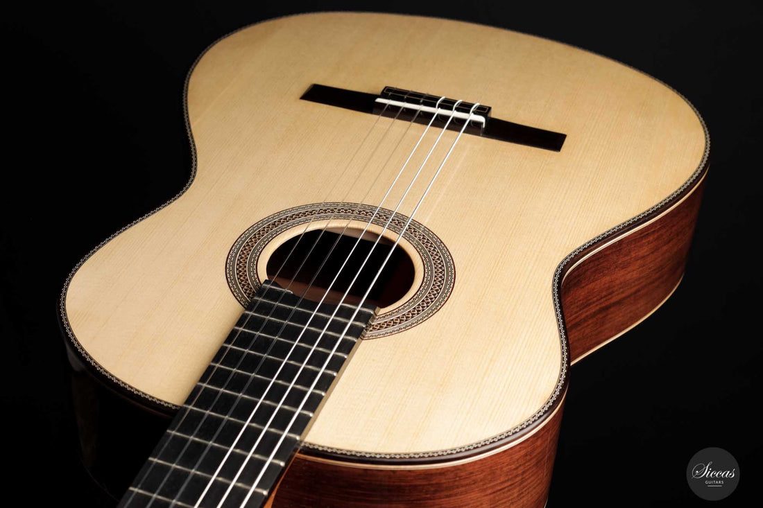 Mijail Kharash - 2022 63 cm