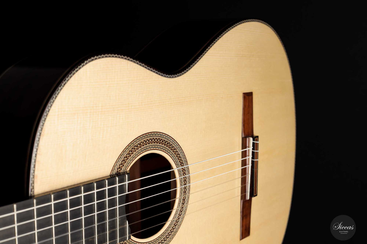 Mijail Kharash - 2022 Left hand