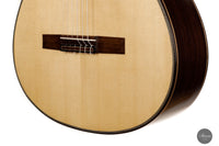 Mijail Kharash - 2022 65 cm Linkshand