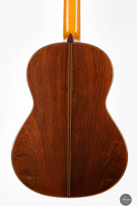 Vicente Carrillo – Gabriela II Cedar/Madagascar 63 cm