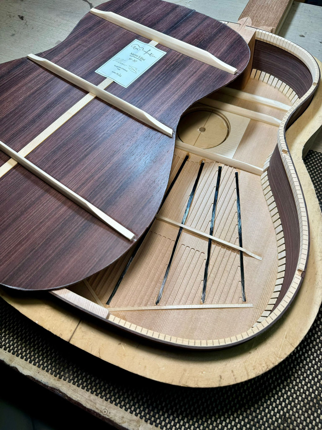 Marco Lijoi - 2024 No. 27 "Hybrid Top"