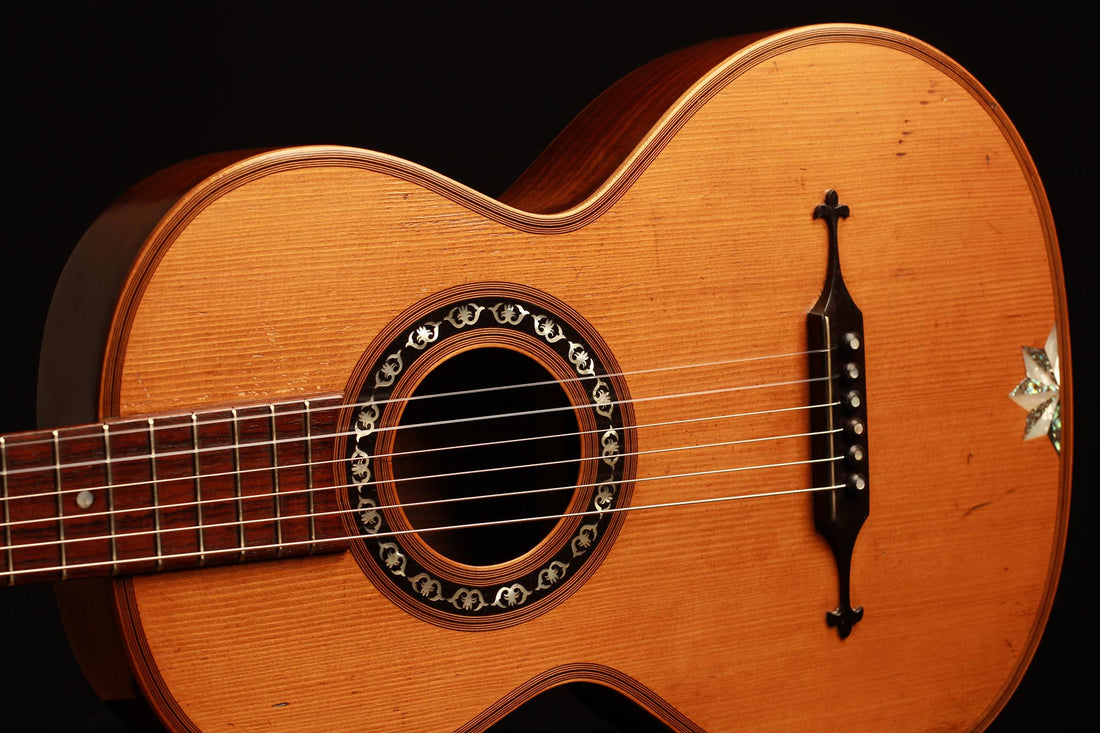 Romantic Guitar - ca. 1910 Markneukirchen