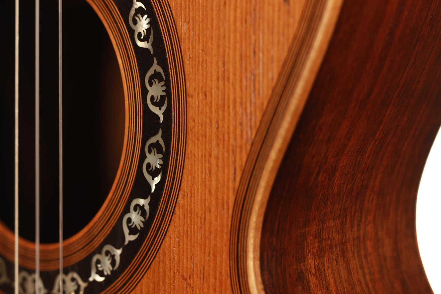 Romantic Guitar - ca. 1910 Markneukirchen