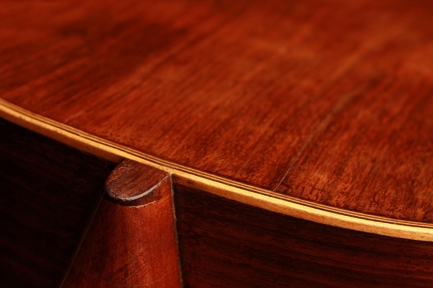 Romantic Guitar - ca. 1910 Markneukirchen