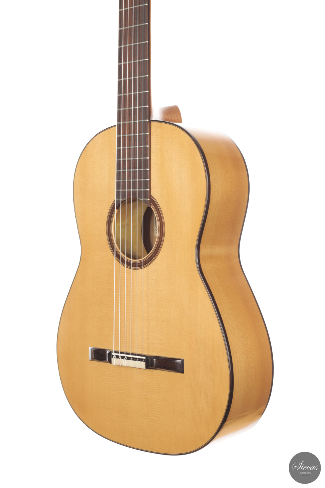 Dario Garcia - 2022 La Leona - Front view