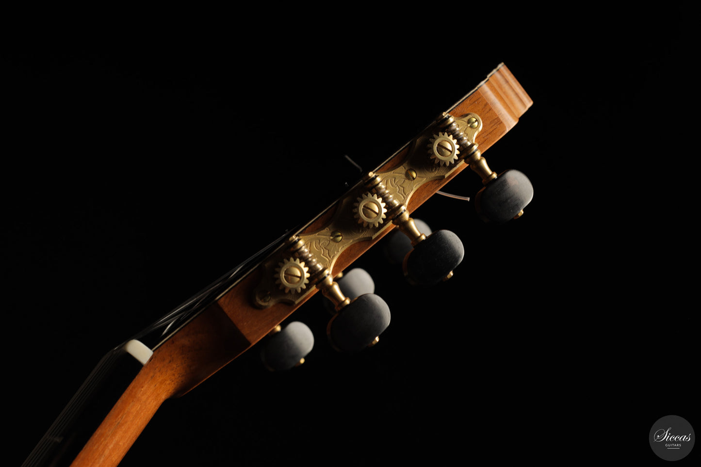 Francois R. Leonard - 2026 No. 113 64 cm