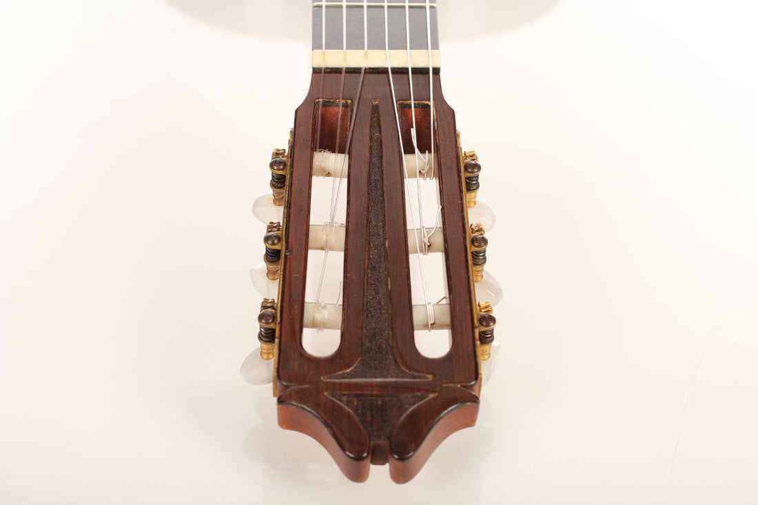 Hernandez y Aguado - 1961