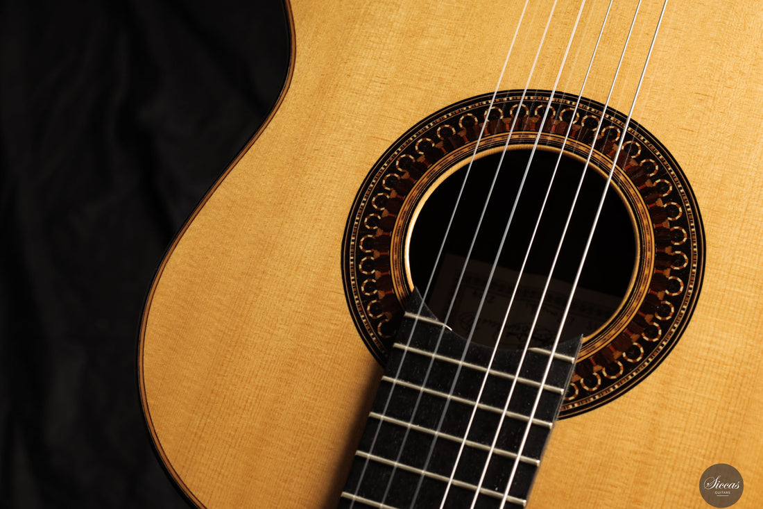 José Luis Romanillos - 2004 No. 818 "La Sonrisa"