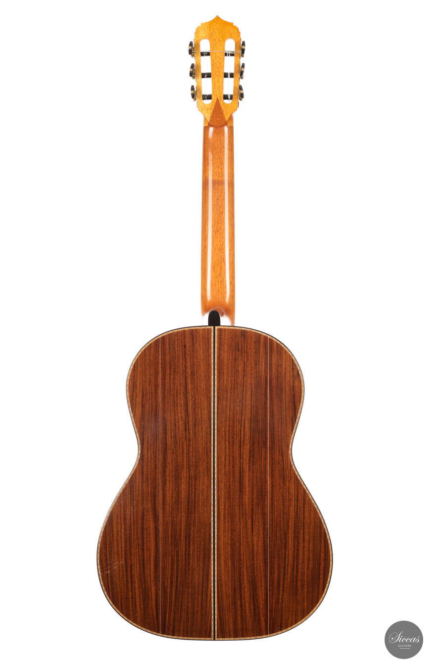 José Luis Romanillos - 2004 No. 818 "La Sonrisa" - Full view