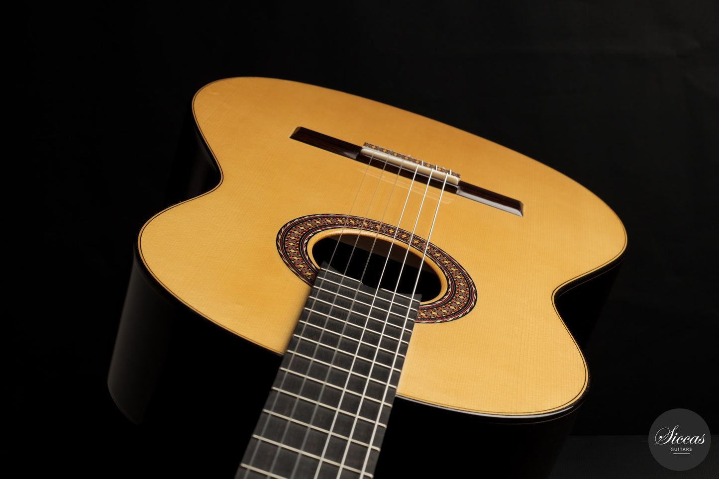 José Salinas - 2026 - 64 cm