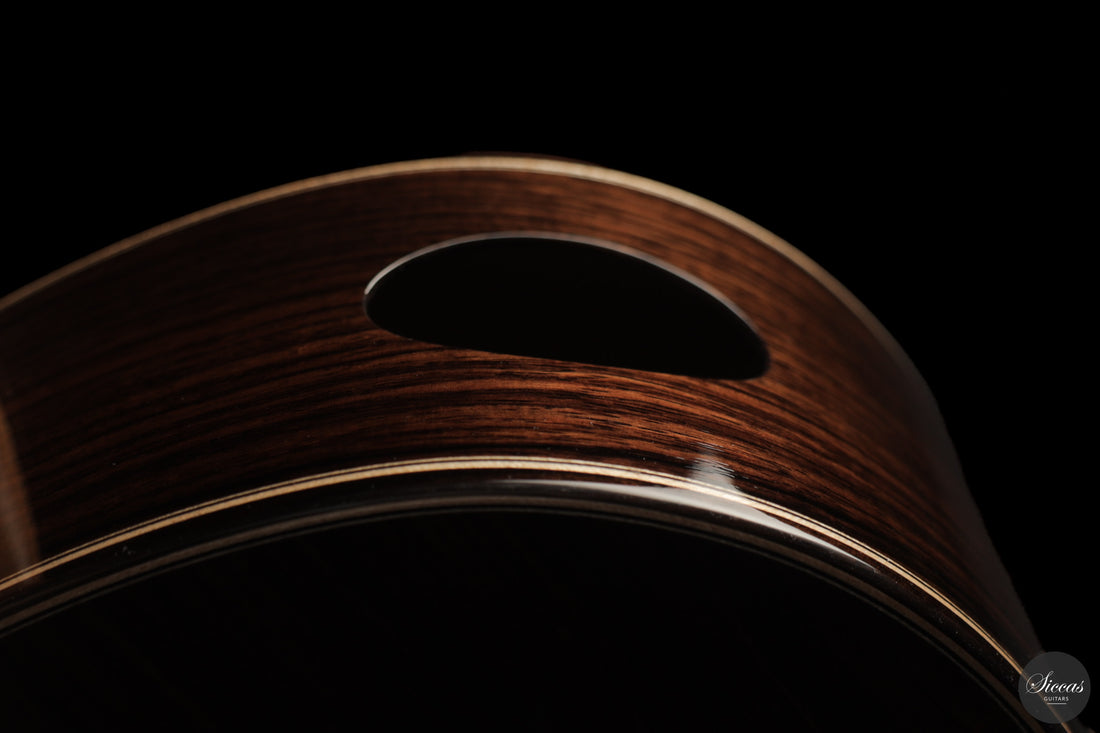 Siccas Luthiers - Continuum Lattice Cedar