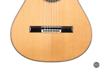 Siccas Luthiers - Creation Doubletop Cedar 64 cm - Front view thumbnail