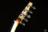 Siccas Luthiers - Creation Doubletop Cedar - Neck and tuner thumbnail